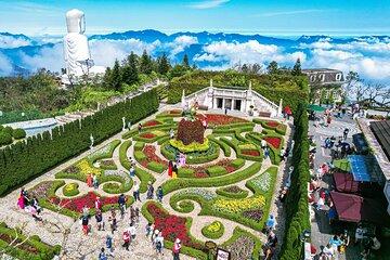Golden Bridge and Ba Na Hills Private Luxury Tour from Da Nang