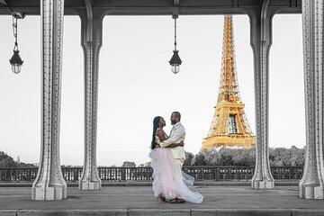 Paris Photo Shoot with Experienced Photographer
