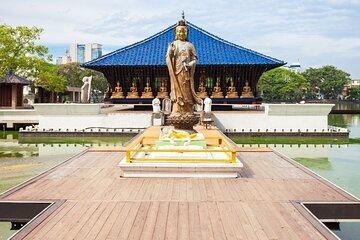 Customized Private Colombo City Tour with Local Insights