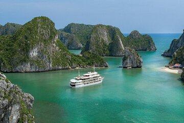 4D3N Explore Bai Tu Long with Private Cruise