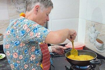 Vegetarian Hands on Cooking Class with Local Family in Jaipur