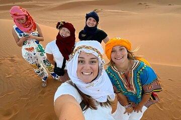 Black and White Desert and Bahariya Oasis Tour 2 Days 1 Night
