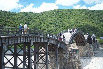 Iwakuni Tour from Hiroshima with Sake Tasting and Sushi Making