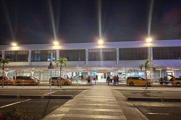 Fiji Nadi Airport Private Car Transfer