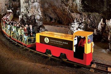 Tour to Postojna Cave and Predjama Castle from Ljubljana