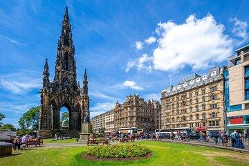 Edinburgh Old Town Landmarks Private Guided Walking Tour