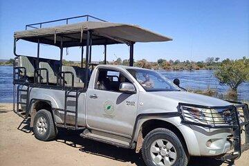 Game Drive in Mosi Oa Tunya National Park