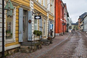 From Helsinki: Half-Day to Porvoo Private Sightseeing Tour