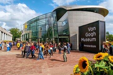 Van Gogh Guided Tour with Museum Highlights