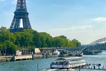 Private Eiffel Tower Summit and Seine River Discovery Tour