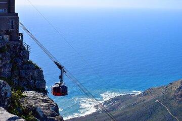 Half Day Table Mountain Tour Hotel Pickup and Cableway Ticket