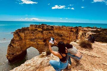 Algarve Tour with a photographer From Lisbon+boat ride
