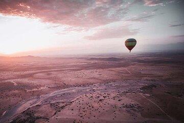 Marrakech Sunrise Balloon Flight & Desert Breakfast