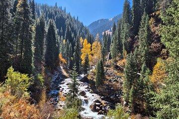 Alma-Arasan & Ayusai Mountain Gorges with Hot Springs Tour