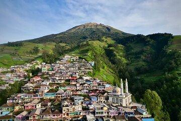 Nepal Van Java and Kedung Kayang Waterfall Day Tour