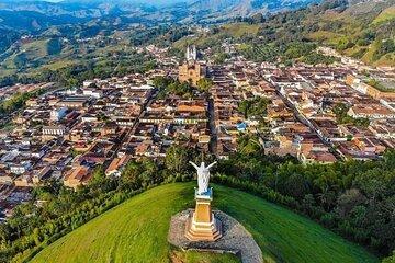 MAGICAL JERICHO and Barbecue Tour in Private Estate