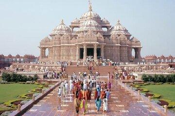 Akshardham Temple Tour and Musical Fountain Show with Exhibition