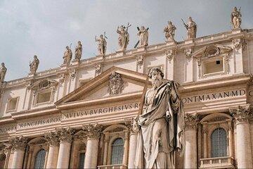Discover Vatican City Private Walking Tour