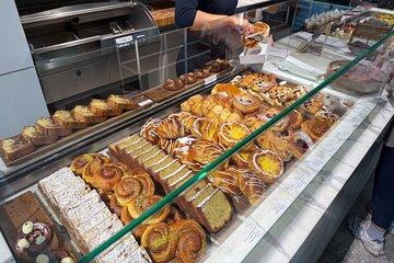 Reykjavík Food Tour with 5 Authentic Local Tastings & Secret Dish