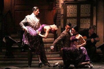 El Aljibe: Dinner & Tango Show with Transfers