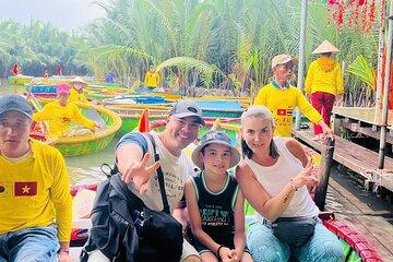 Full Day Basket Boat and Lantern Light Experience in Hoi An