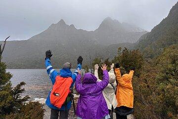Cradle Mountain Day Tour: Dove Lake Guided Hike with Lunch