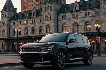 Private Electric Shuttle between the Airport and Old Quebec