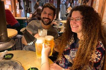Fukuoka: Tenjin Area Drink & Food Tour with Local Guide