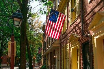 Most Charming Colonial Walking Tour: Society Hill + Old City