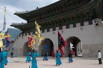 Seoul Gyeongbokgung and N Seoul Tower Full Day Guided Tour