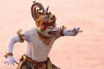Uluwatu Cultural Tour: Ocean Cliff Temple & Kecak Fire Dance