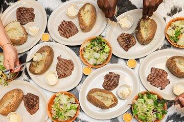 Evening Holiday Food and History Walking Tour in Dallas