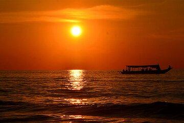 Kampong Phluk and Roulous Tour with English Driver