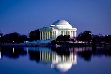 Tour of Iconic Monuments and Landmarks in Washington DC