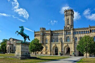Hanover: Private Walking tour with A Guide (Private Tour)