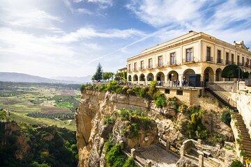 Private custom tour with a local guide Ronda