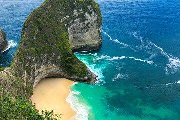 Private Sightseeing Tour in West Nusa Penida All Included