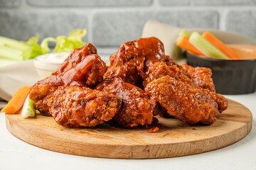 Small Group Wings and Things Buffalo Food Walking Tour