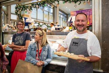 Queen Victoria Market Early Access Food Tour