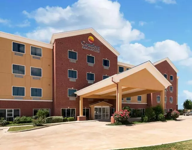 Comfort Inn & Suites Regional Medical Center