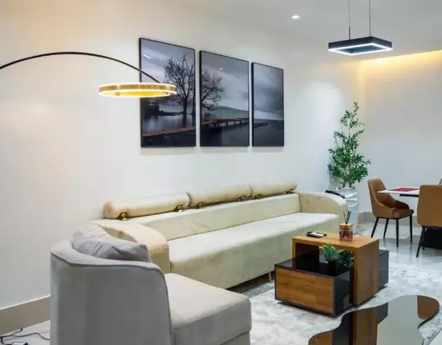 Center Point Apartment 3