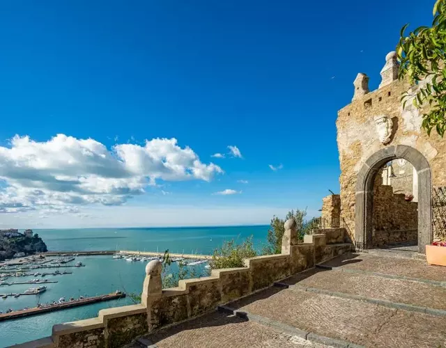 Borgo Dei Saraceni - Suites & Apartments