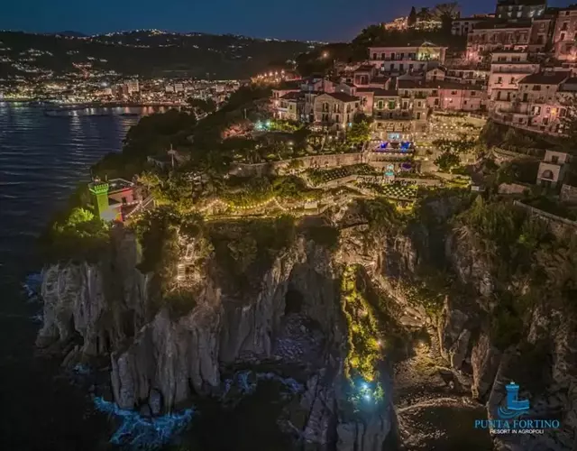Punta Fortino Resort