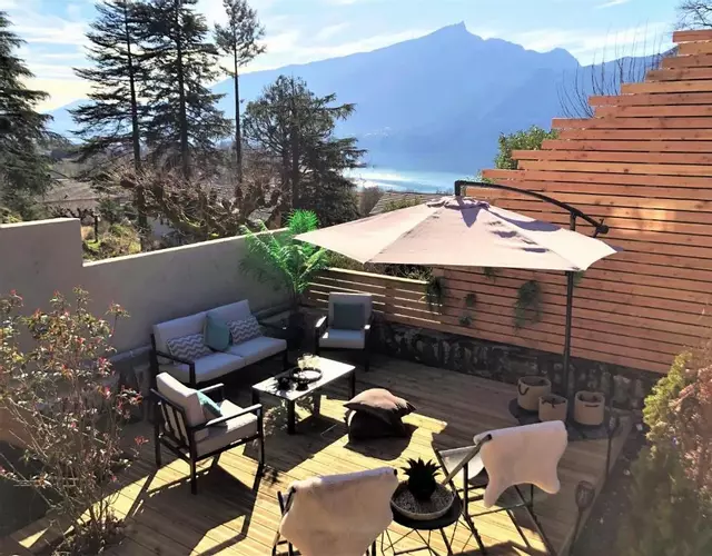 Loft Christina moderne et confortable, vue lac, climatisation, parking
