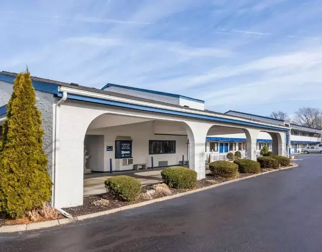 Days Inn by Wyndham Kent - Akron