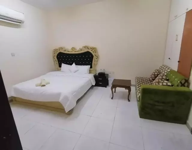 Private Guest Room in Kuwaitat