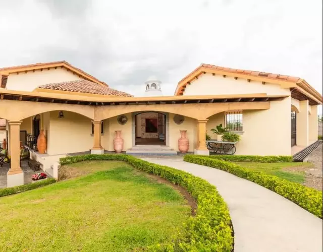 Villa El Retiro Luxury Property