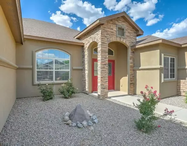 817 Shiprock Spacious 5BD 3BATH near Golf Course