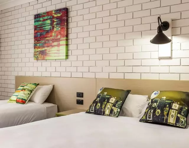 Boomerang Hotel
