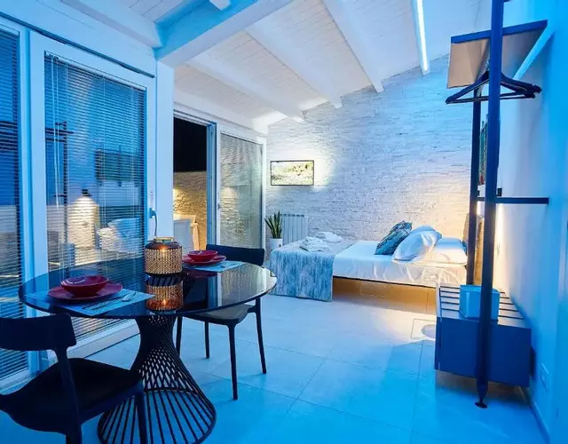 Porta del Golfo Apartments & Suites